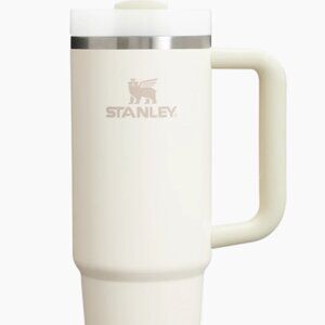 NWT Stanley THE QUENCHER H2.0 Flowstate Tumbler -- 30 oz